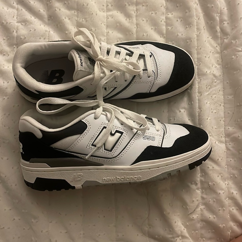 New Balance 550